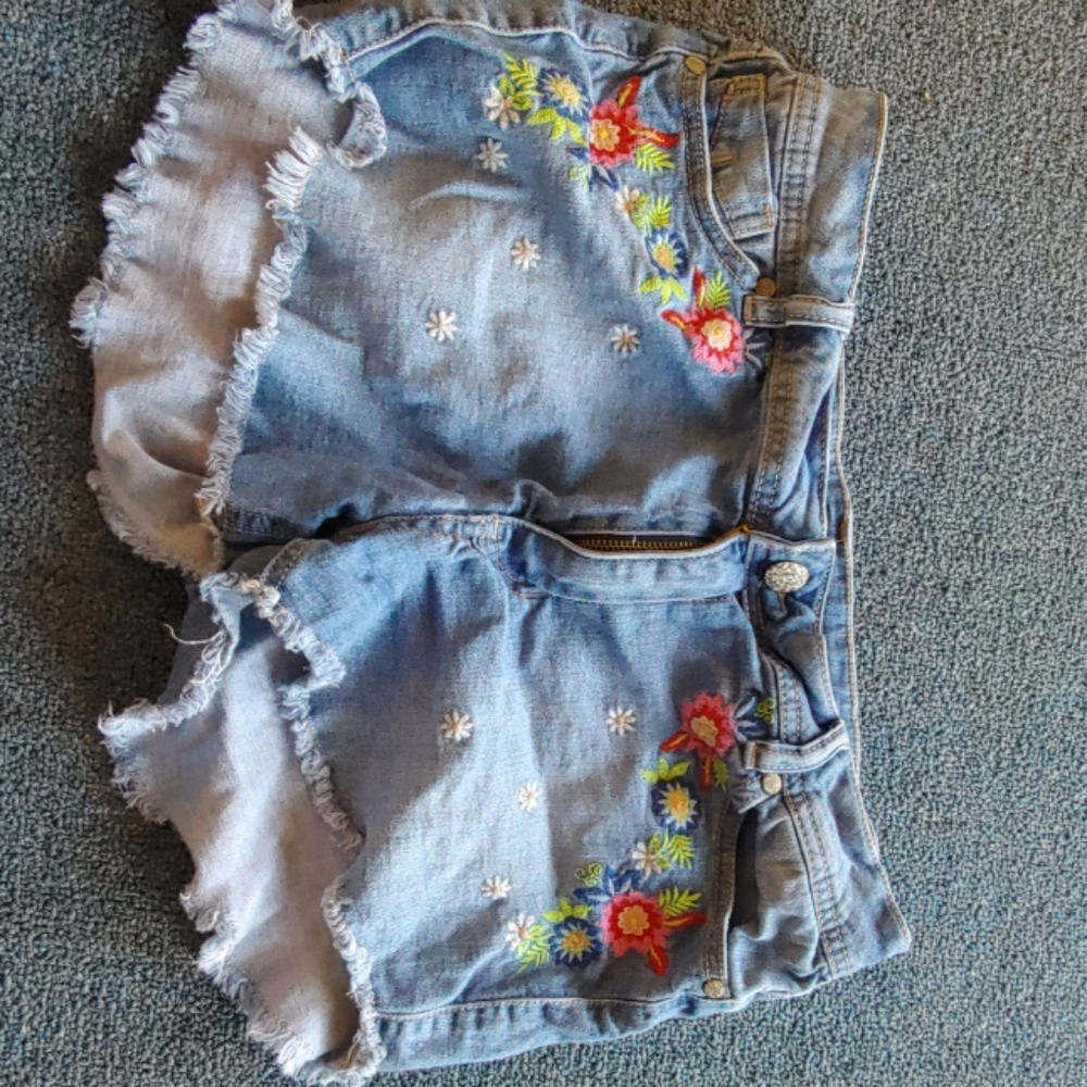 Floral Pattern Shorts
